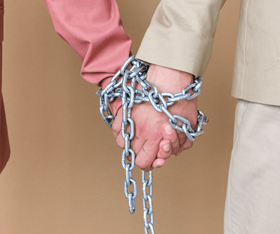 «Просто Аня»: романтическая связь самарской судьи и бизнесмена может окончиться уголовным делом