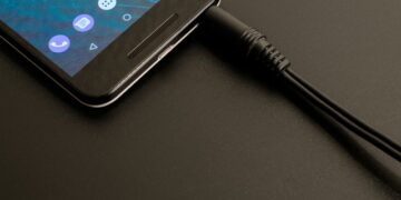 Самара вошла в число лидеров по утилизации мобильной техники