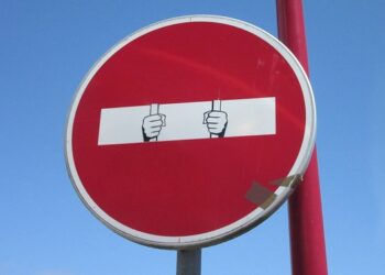 У сотрудников тольяттинской автошколы нашли судимости за побои и хулиганство