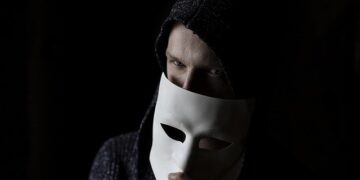 Виновный в гибели четырех человек владелец хостела в Самаре пошёл под суд