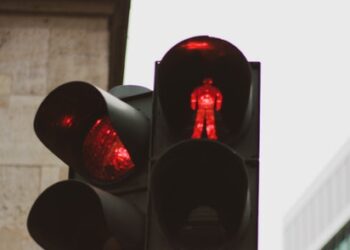 Налоговая служба блокирует счета крупнейшего автобусного перевозчика Самары