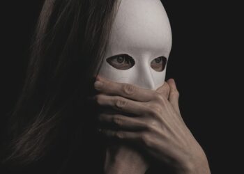 Бывший главный финансист СОФЖИ Лилия Ханеева получила реальный срок в колонии