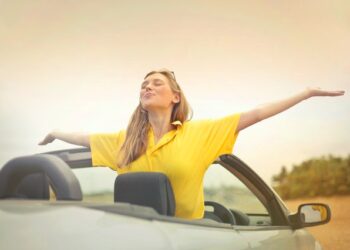 В Самаре в сезон летних отпусков резко взлетел спрос на аренду автомобилей