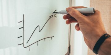 Новый проект минстроя РФ позволит увеличивать стоимость строительства по госконтрактам