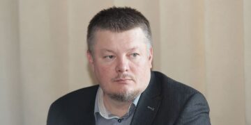 Чиновник, бизнесмен, политик: с чем пришел на выборы Ярослав Бахмуров
