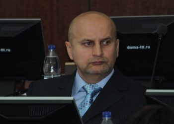 Тольяттинскую городскую поликлинику №3 вместо Кирасирова возглавил врач-хирург