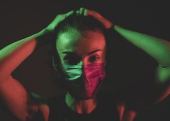 В Самарской области надо усилить ограничения и нарастить «ковидный» коечный фонд