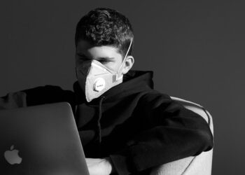 Самарские студенты сами попросили отправить их на «удаленку»