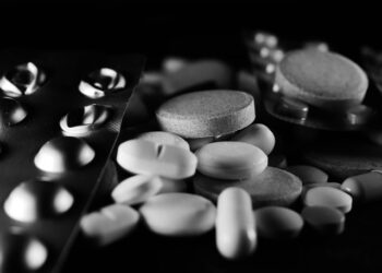 Преступные картели поставляют лекарства онкобольным в трети регионов РФ