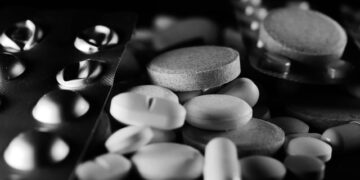 Преступные картели поставляют лекарства онкобольным в трети регионов РФ