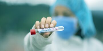 В Самарской области растет заболеваемость COVID-19 среди беременных и детей до года