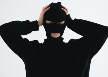 Сбер разрешил клиентам проверять операции близких, чтобы обезопасить их от мошенников