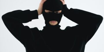 Сбер разрешил клиентам проверять операции близких, чтобы обезопасить их от мошенников