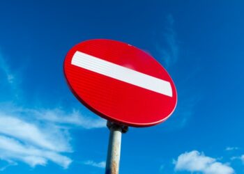 Резко ужесточить штрафы за нарушения ПДД планируют с марта 2022 года