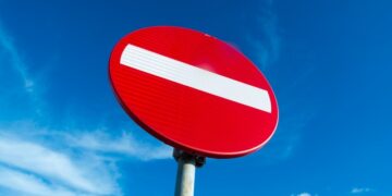 Резко ужесточить штрафы за нарушения ПДД планируют с марта 2022 года
