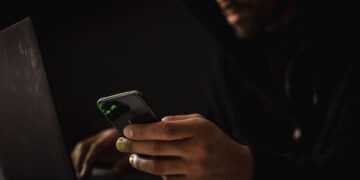 В Госдуме предложили замораживать украденные средства на счетах мошенников