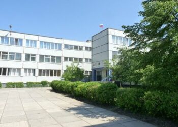 Подрядчик МГУ «откапиталит» школу в Тольятти