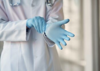 Новый способ лечения одного из самых опасных для мужчин видов рака разработали в России