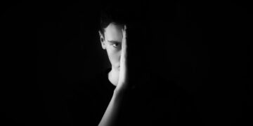 Meta* разрешила в Facebook** и Instagram*** призывы к смерти российских военных и президента РФ