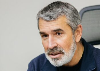 Владимир Аветисян: «Маски сброшены, шпаги обнажены»