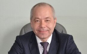 Потенциальному кандидату в главы Октябрьского района пытаются вернуть уголовное дело