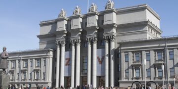 Артистам cамарской оперы и балета обещают конкурентную зарплату 