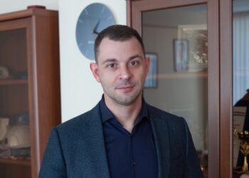 Вместе с Кузнецовым за пост мэра Чапаевска поборются патологоанатом и безработный