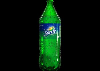 С 1 августа напитки Sprite перестанут разливать в зеленые бутылки из-за неэкологичности