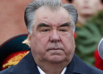 Глава Таджикистана публично призвал Путина не относиться к Средней Азии как к бывшему СССР 