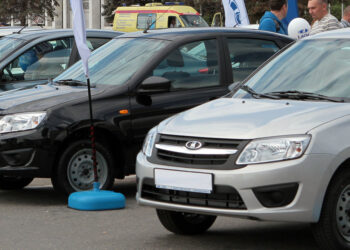 АвтоВАЗ наращивает пул недоукомплектованных автомобилей