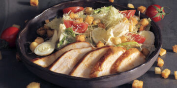 В Idol Tiki Bar кипят мексиканские страсти