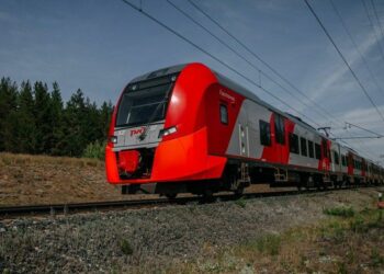 На ноябрьские праздники между Самарой и Сызранью запустят дополнительные «Ласточки»