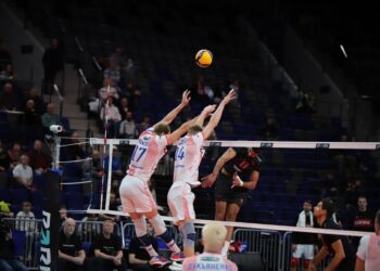 «Нова» продлила серию поражений в матче с «Белогорьем»