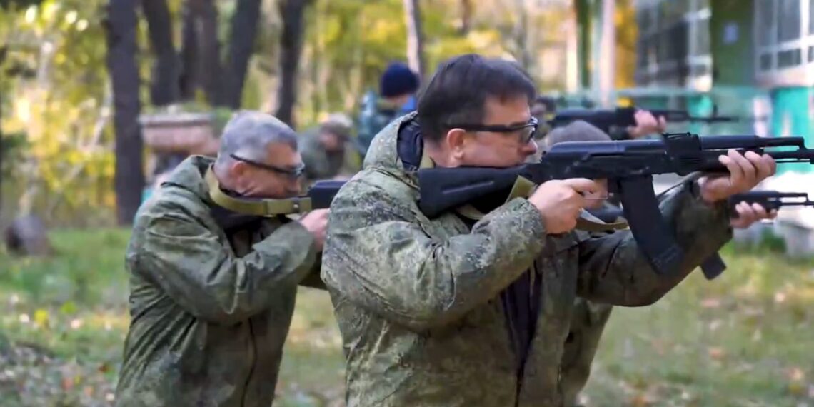 Тактическая военная подготовка в Курской области, фото: t.me/gubernator_46