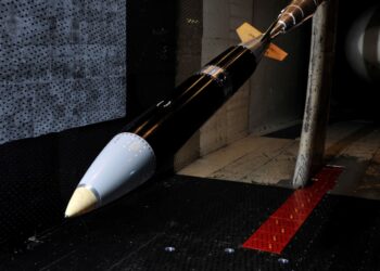 США срочно перебрасывают в Европу новейшие управляемые атомные бомбы для всех типов самолетов НАТО