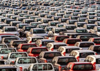 На 7% выросла доля приобретаемых в лизинг легковых автомобилей эконом и среднего классов