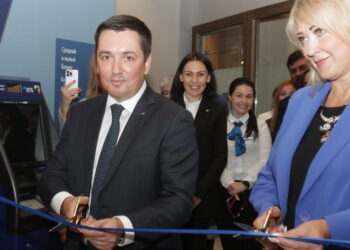 ВТБ в Самаре запустил первый офис нового формата