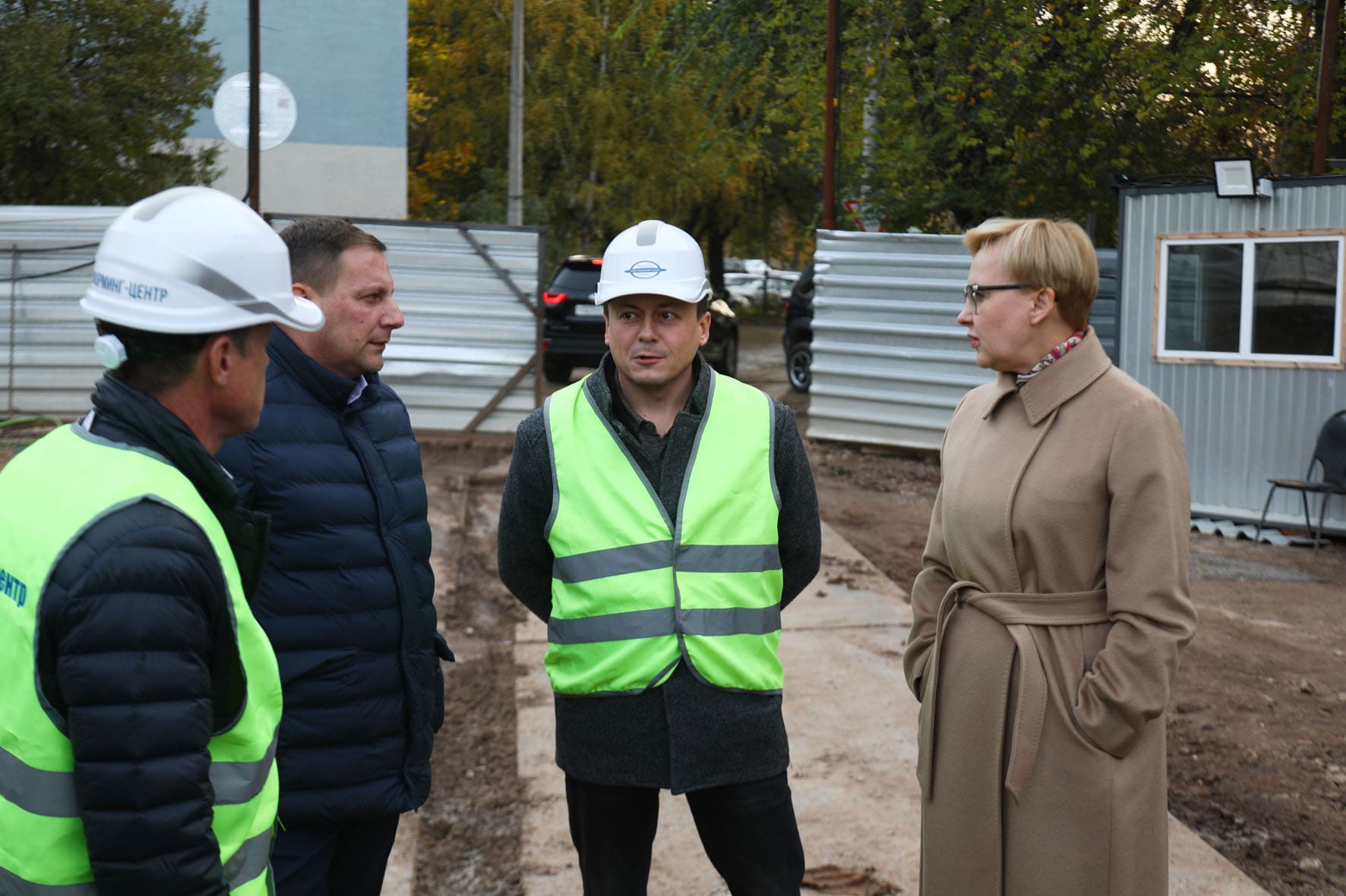 Глава Самары Елена Лапушкина проинспектировала строительство детского сада  - oboz.info