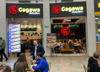 Ресторан быстрого питания удивил большими порциями и быстрым обслуживанием