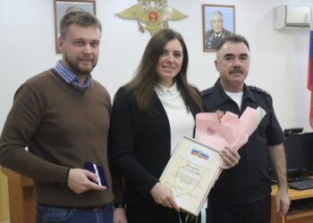 Тольяттинские банкиры спасли пенсионерку от мошенников