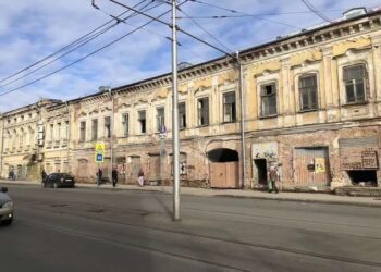 В Самаре продают полуразрушенный дом XIX века в историческом центре