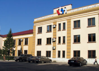 «Волгабурмашу» докинули за землю