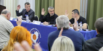 Владимира Аветисяна переизбрали на новый срок руководителем областной федерации баскетбола