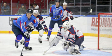 Пятый тур первенства ВХЛ по расписанию пройдет без участия «летчиков», и им придется уступить первое место
