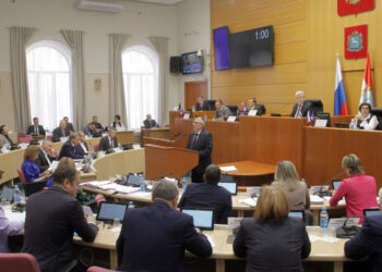 Обсуждение бюджета-2023 завершилось поддержкой инициатив депутатов губернской думы