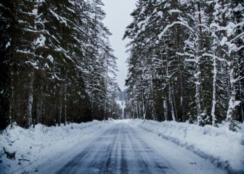 Прокуратура указала АСАДО на дефицит техники и людей для зимнего содержания дорог в Самаре
