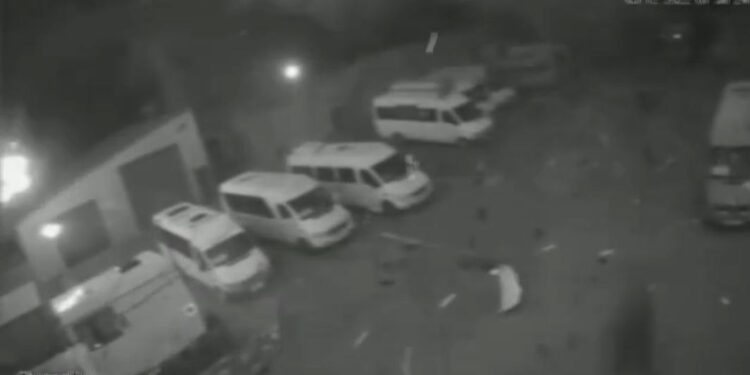 Поддубный опубликовал кадры удара по городу Снежное 3 декабря 2022 года