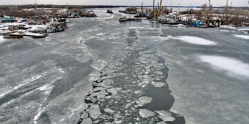 Волгу предлагают сделать судоходной круглый год — для проекта «Север — Юг»