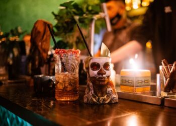 Самарский Idol Tiki Bar попал в список лучших баров страны