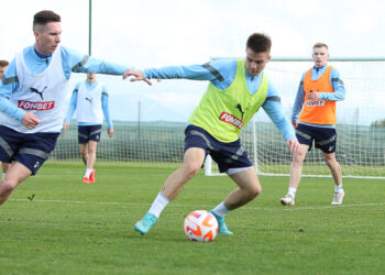 «Крылья Советов» провели матч в закрытом формате   